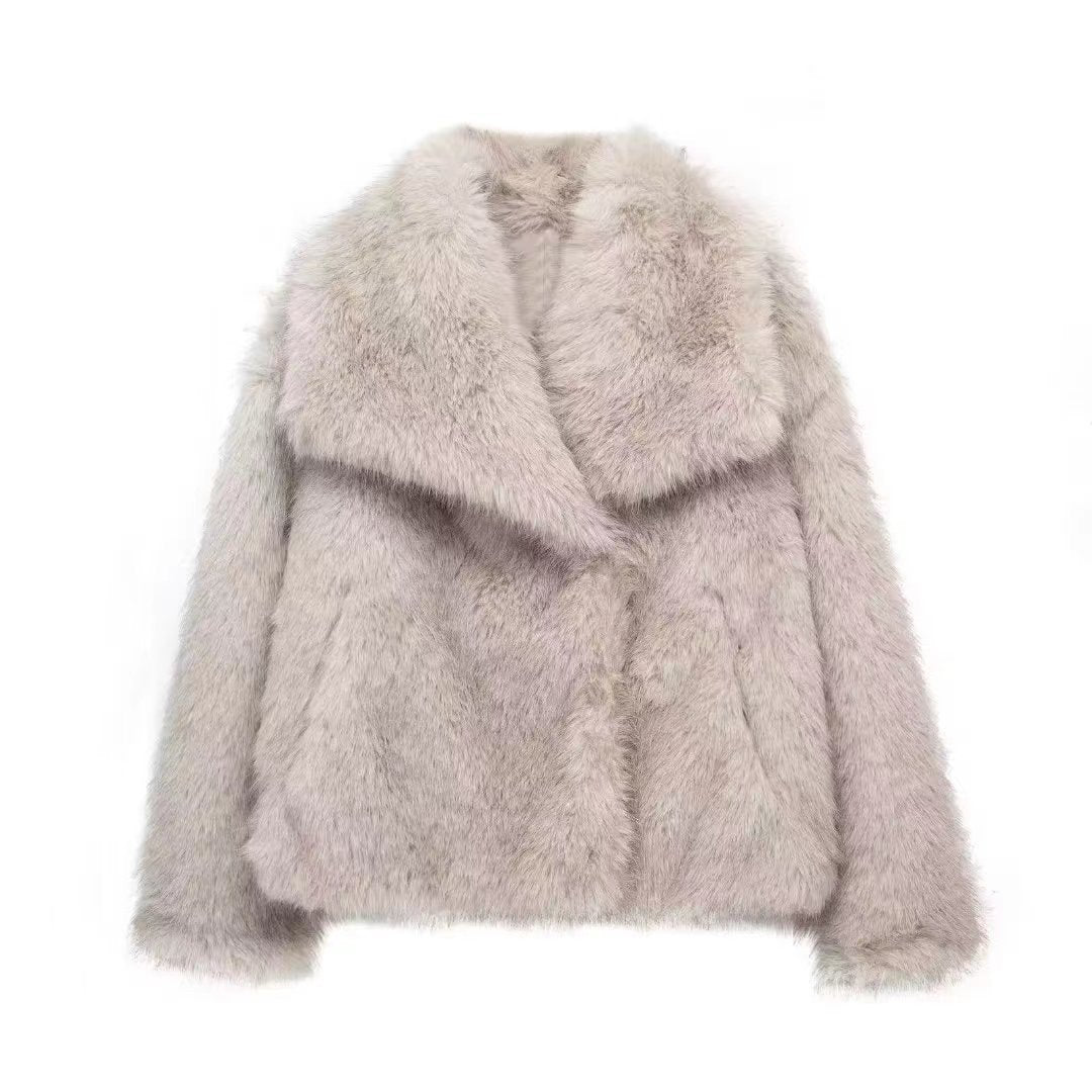 Veste en Faux Fourrure Femme – L'Élégance Audacieuse Qui Révèle Votre Confiance